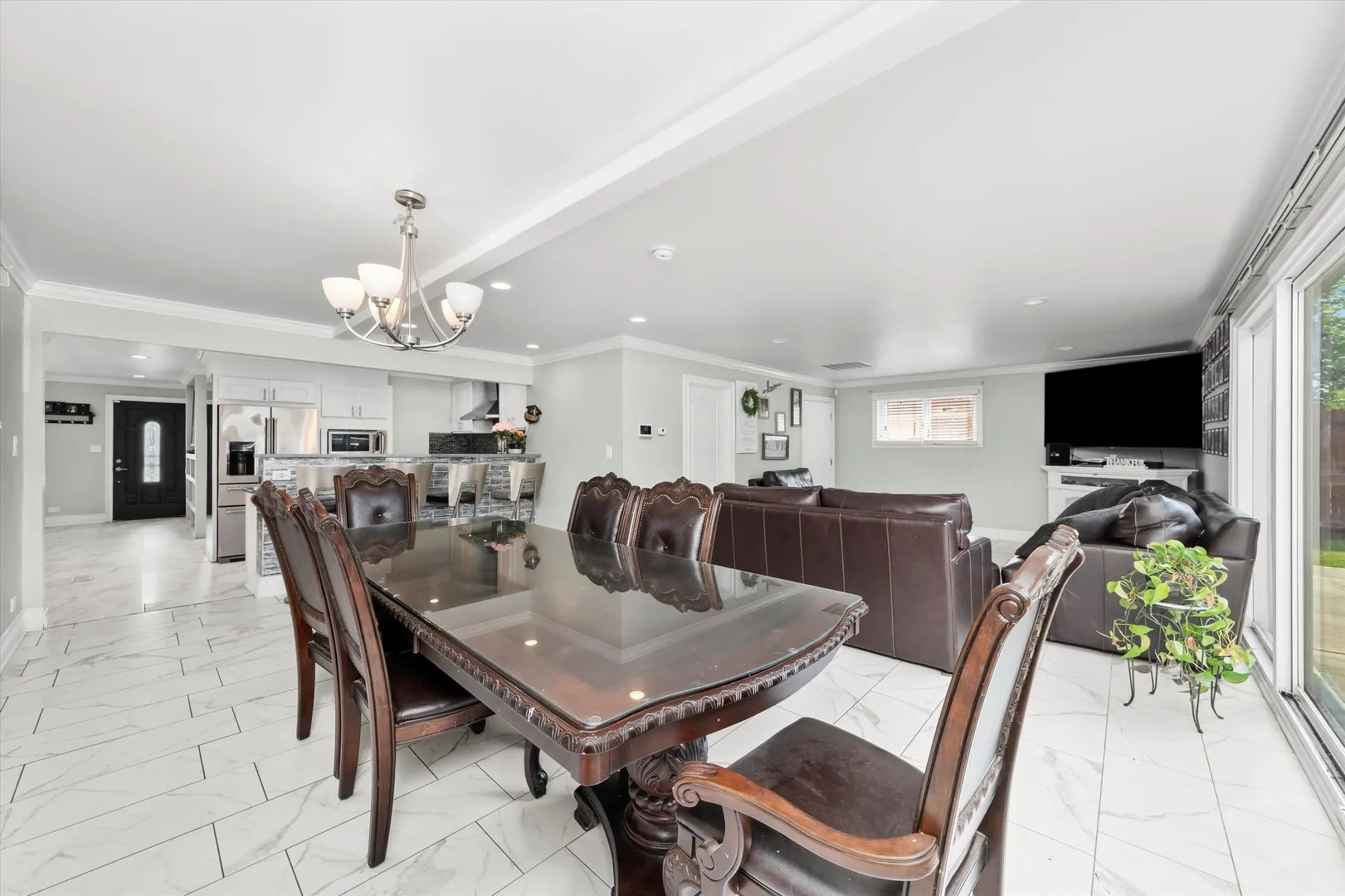 6315 W 83rd Place IL