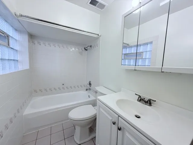 521 E 91st Street IL