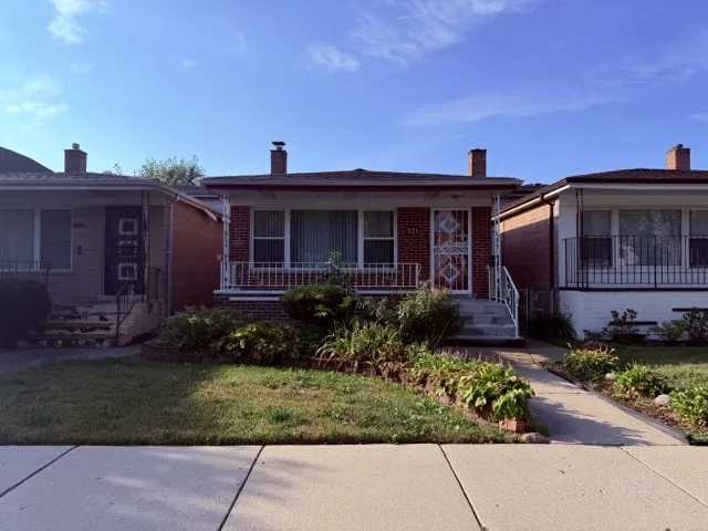 521 E 91st Street IL