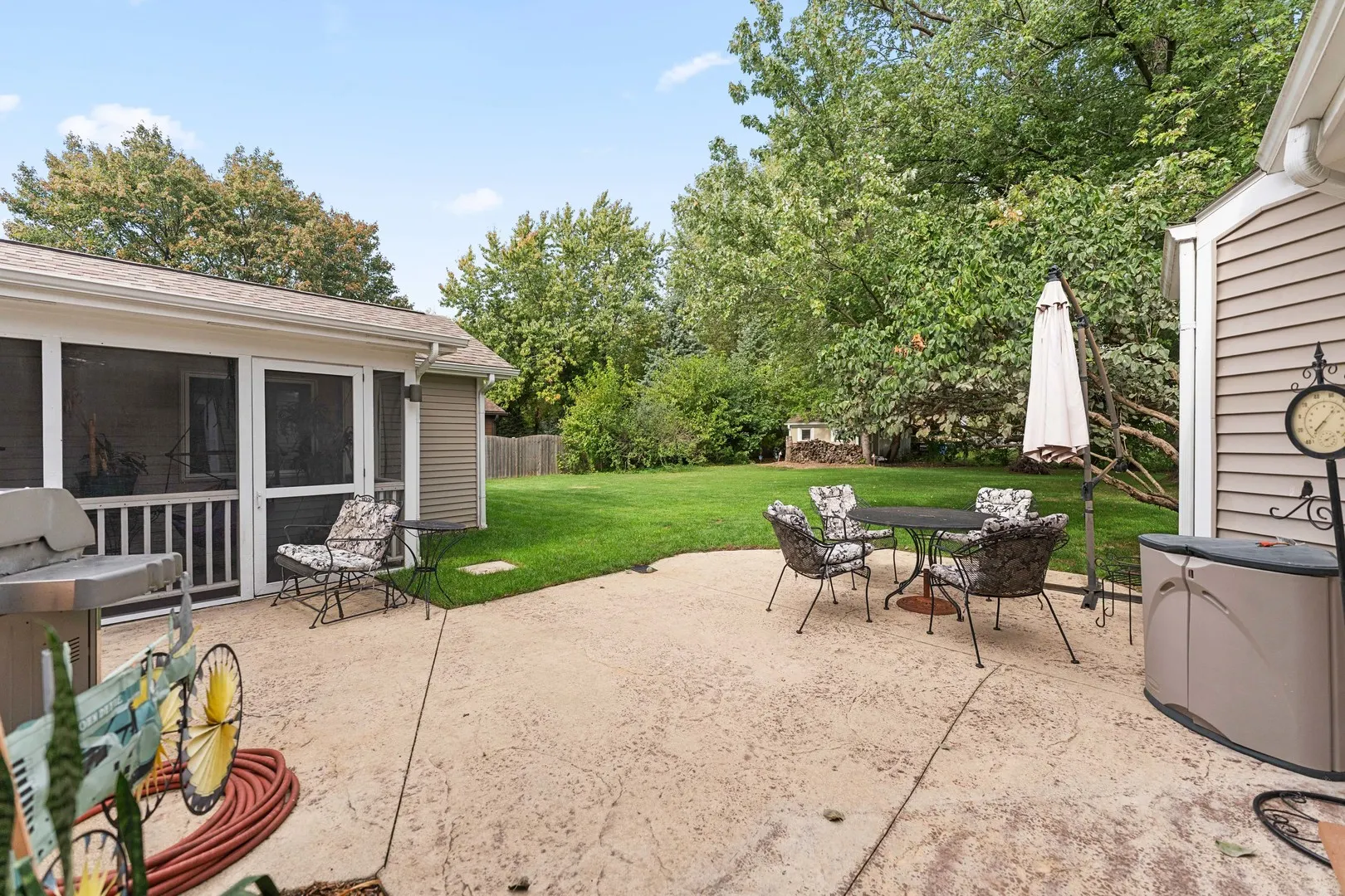 23W620 Walnut Street IL