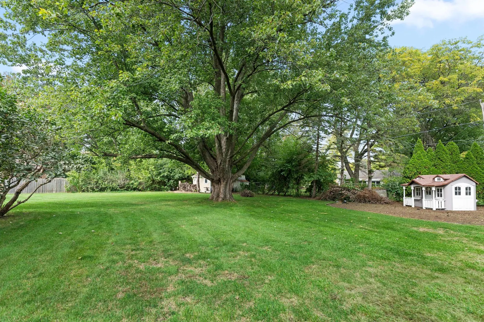23W620 Walnut Street IL