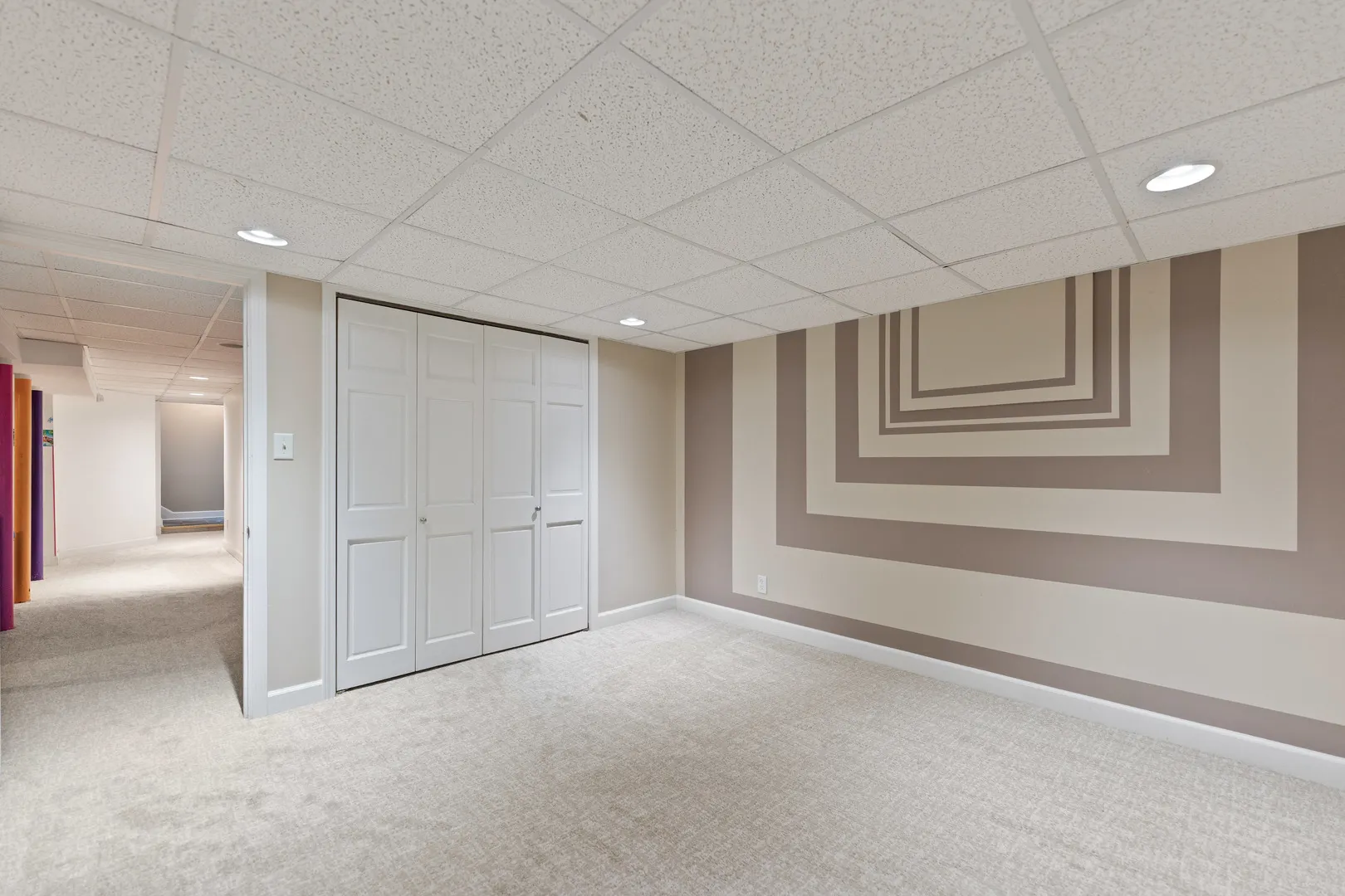 23W620 Walnut Street IL