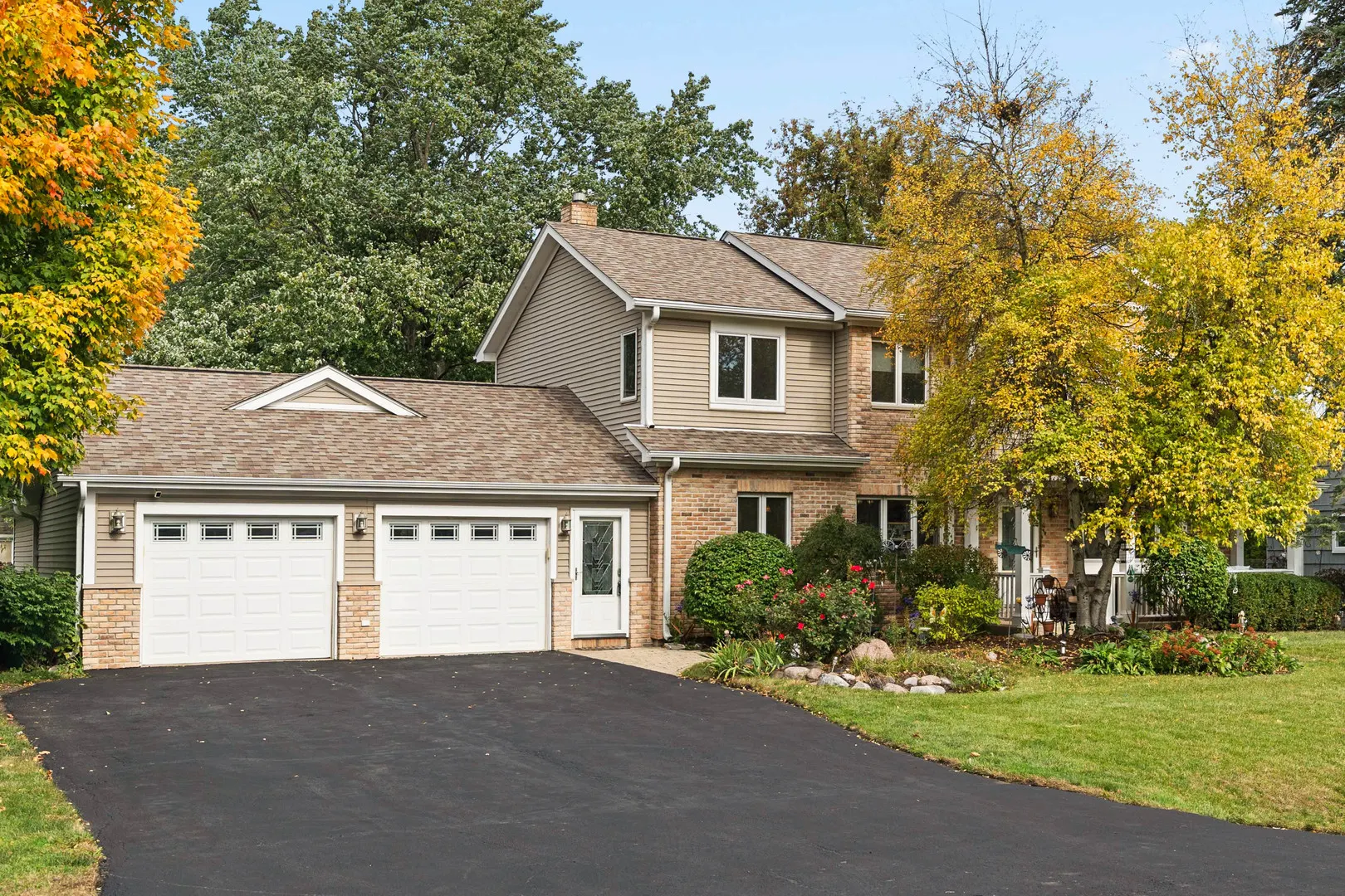 23W620 Walnut Street IL