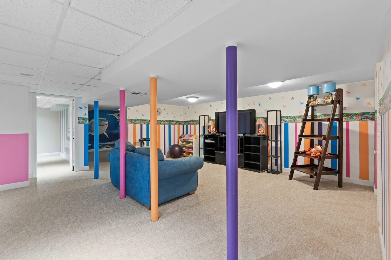 23W620 Walnut Street IL