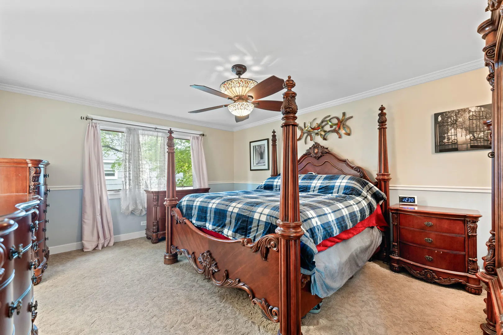 23W620 Walnut Street IL