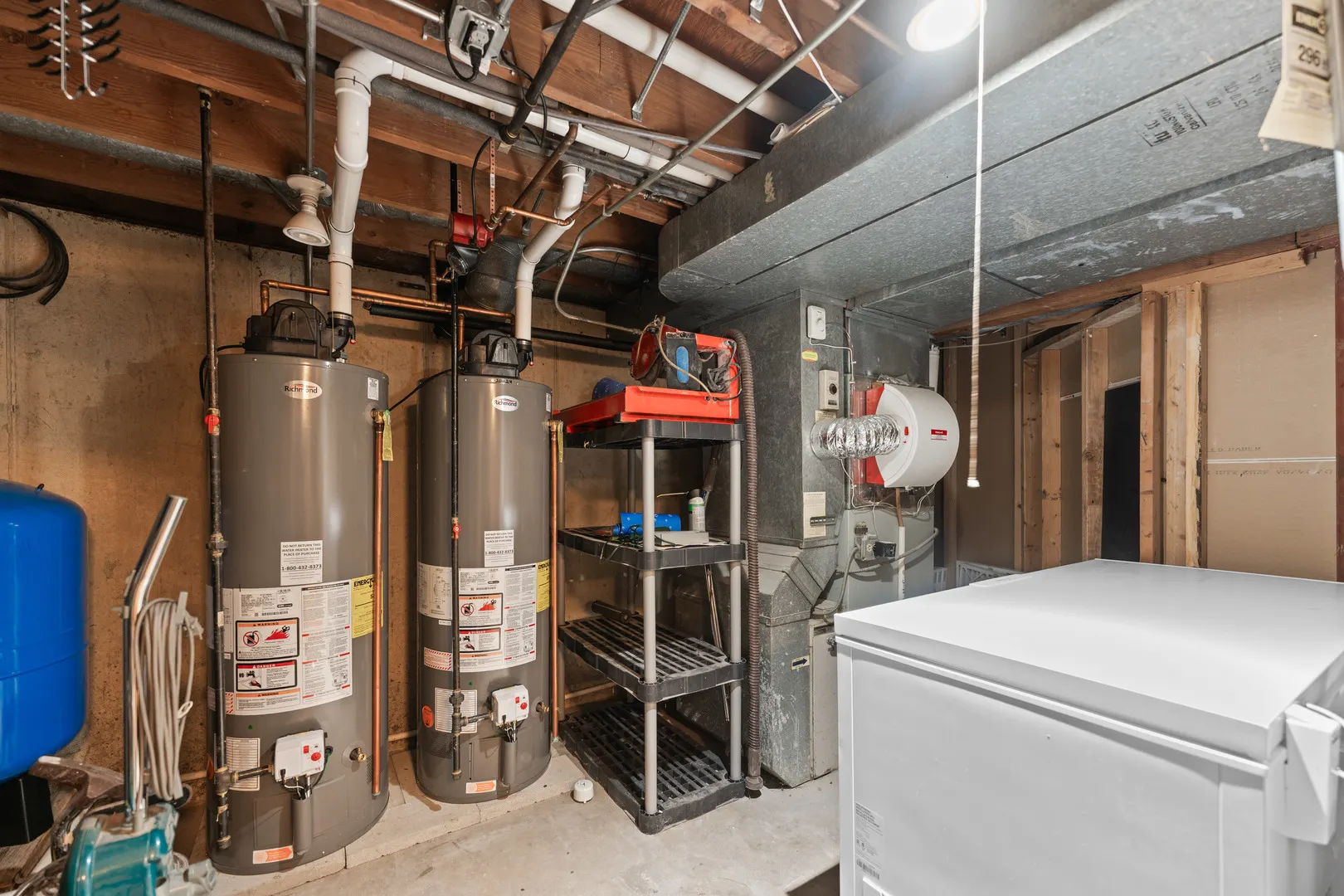 23W620 Walnut Street IL