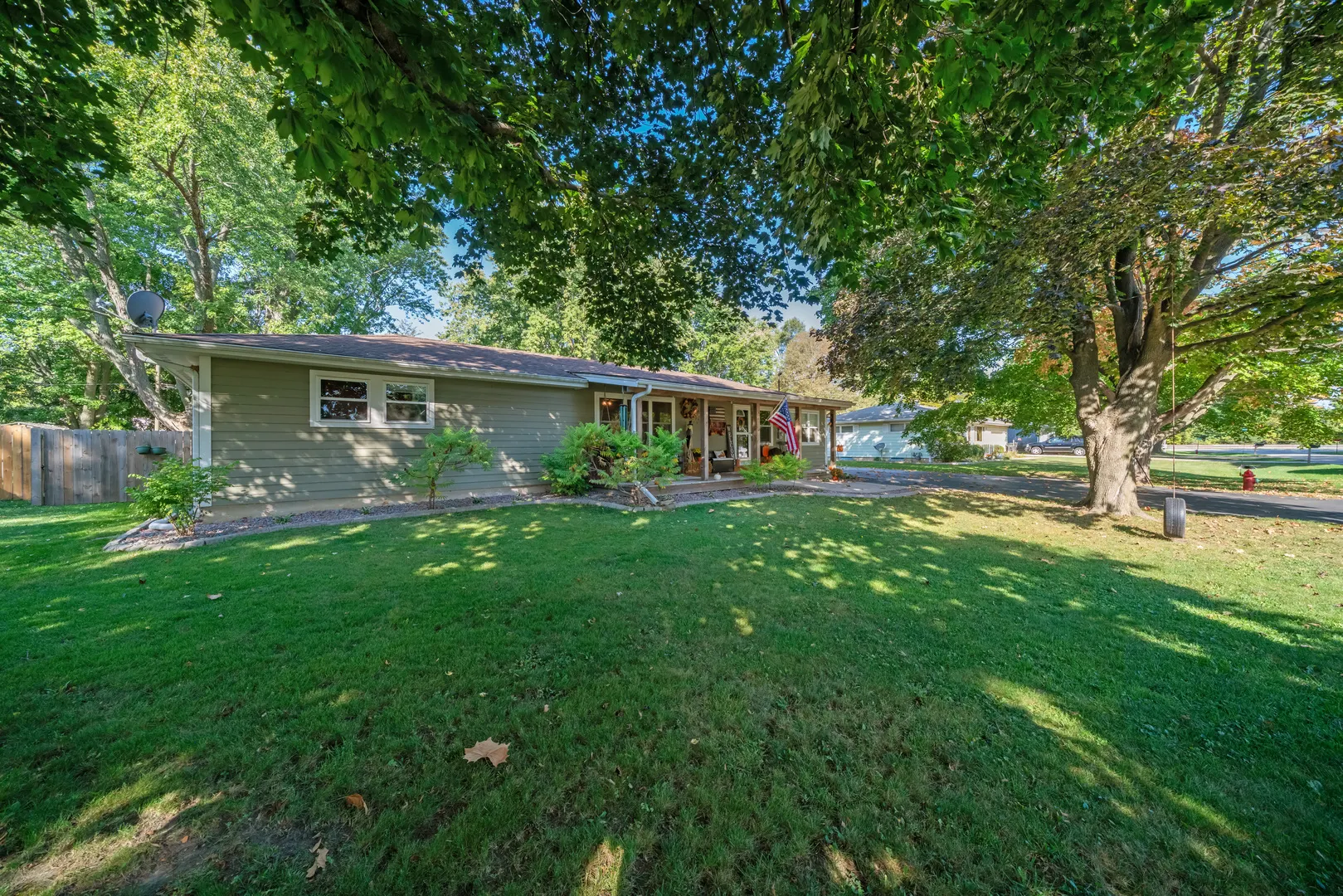 120 Cook Court IL