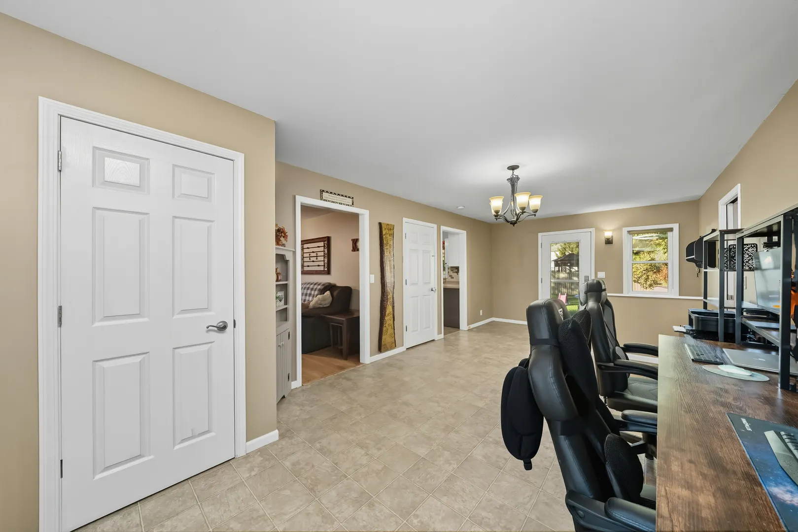 120 Cook Court IL