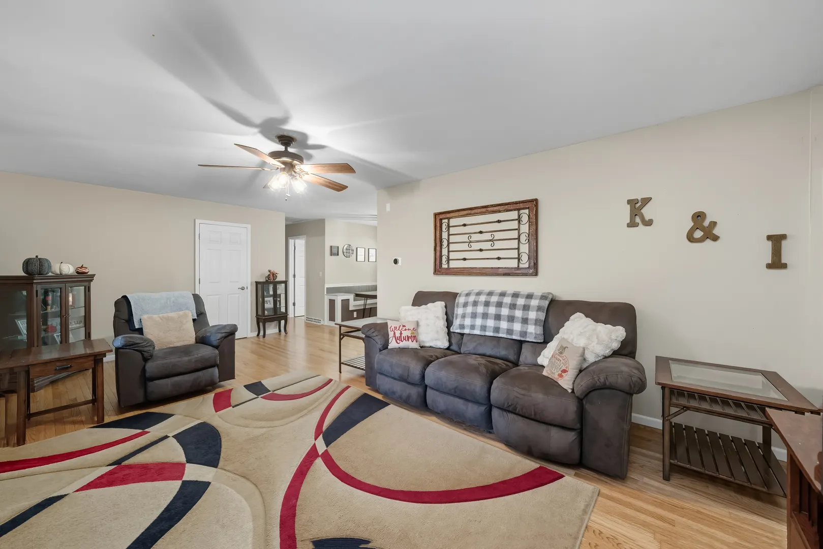120 Cook Court IL