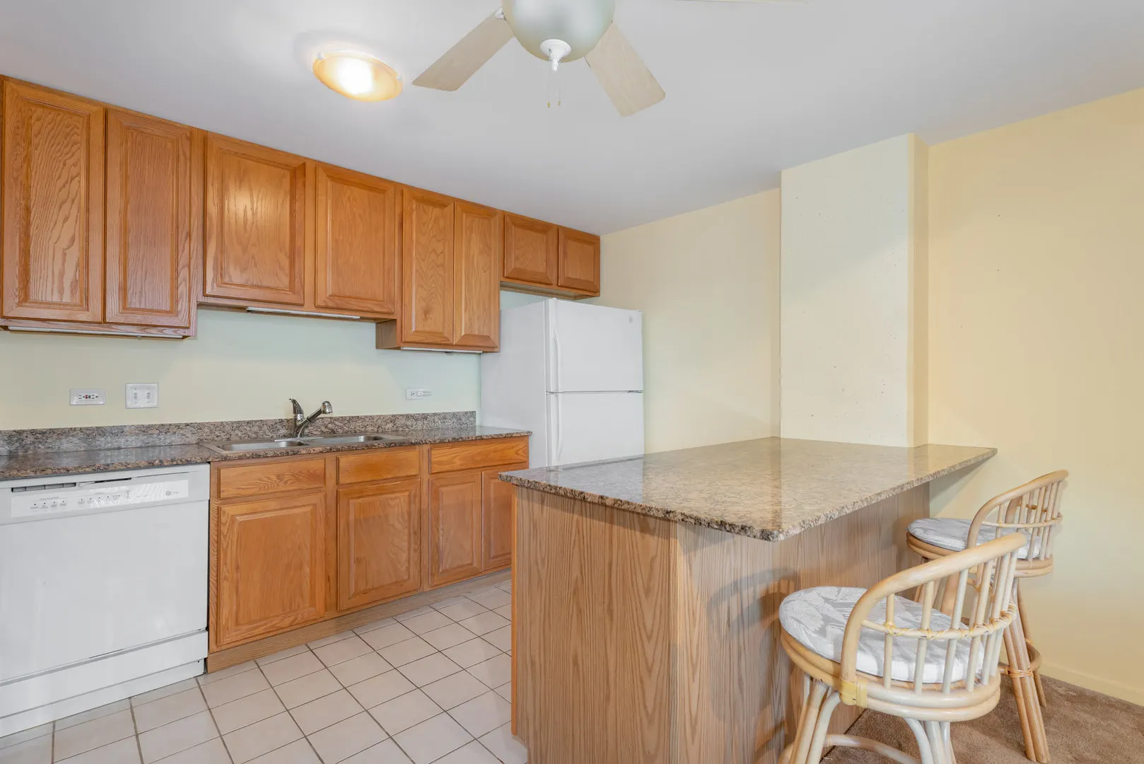 61 W 15th Street 503 IL