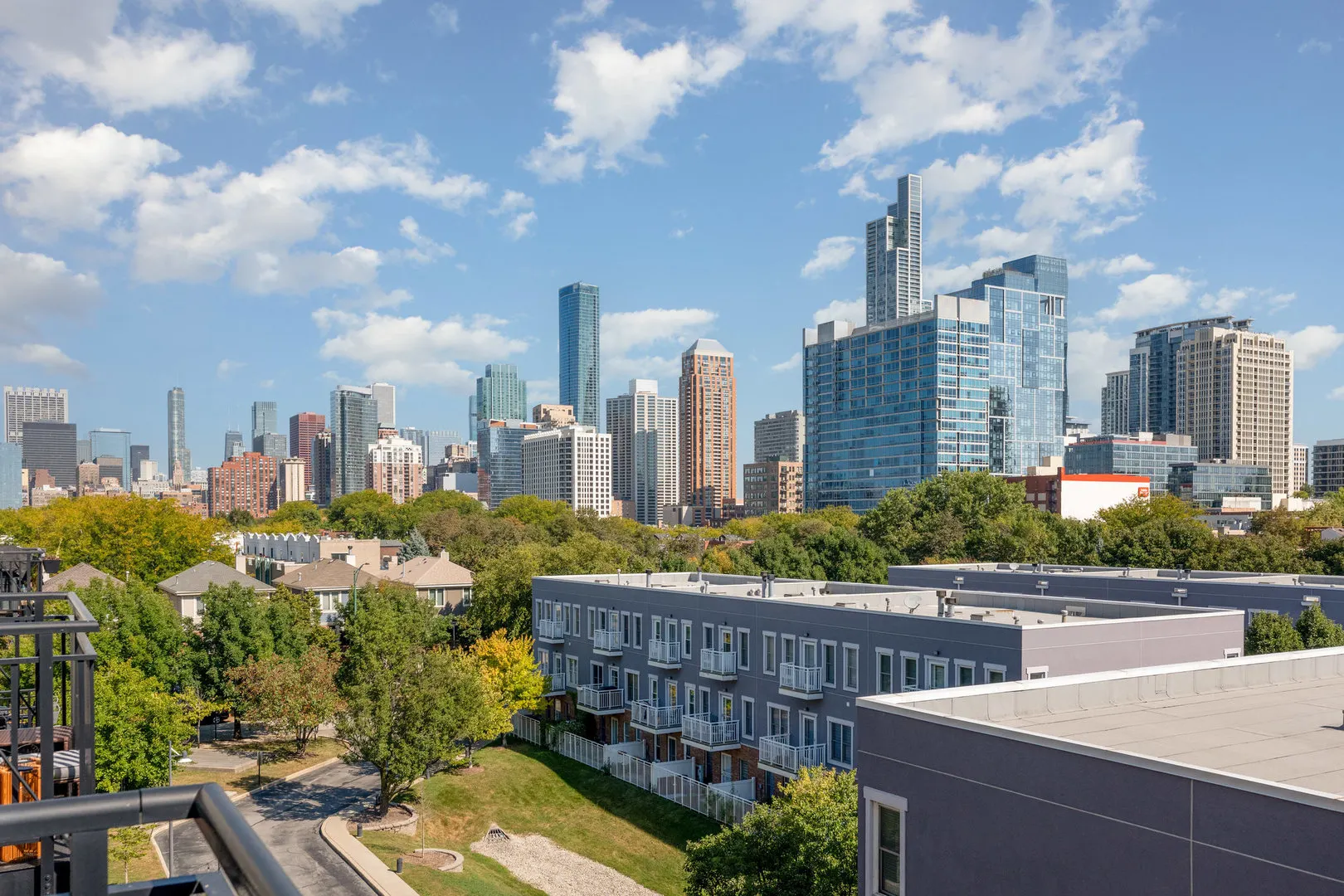 61 W 15th Street 503 IL