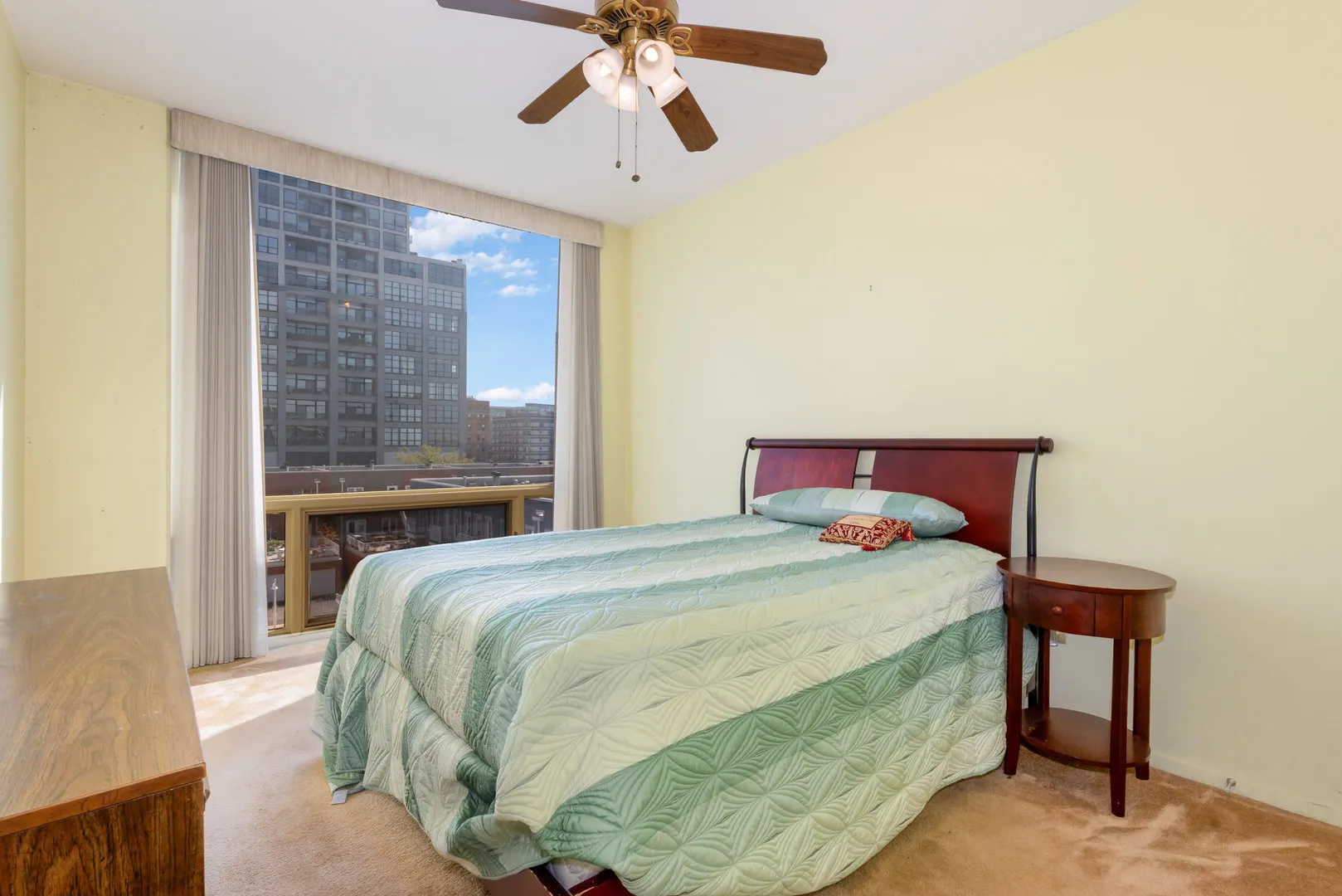 61 W 15th Street 503 IL