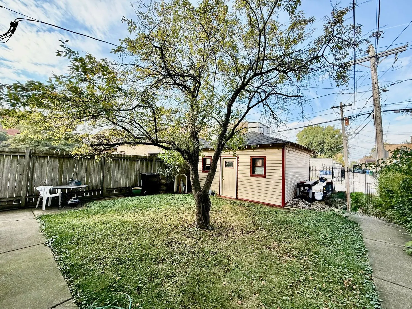 1342 N Kedzie Avenue 2R IL
