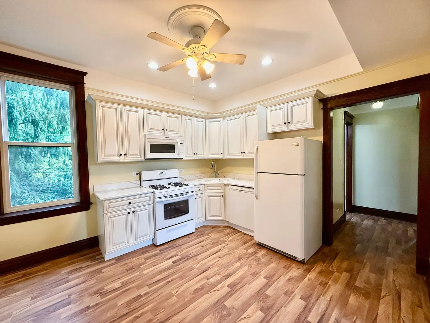 1342 N Kedzie Avenue 2R IL