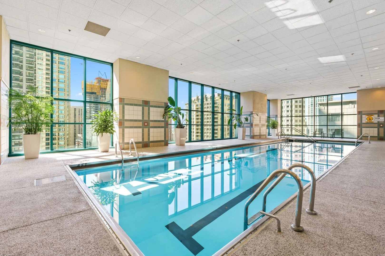 100 E Huron Street 3901 IL