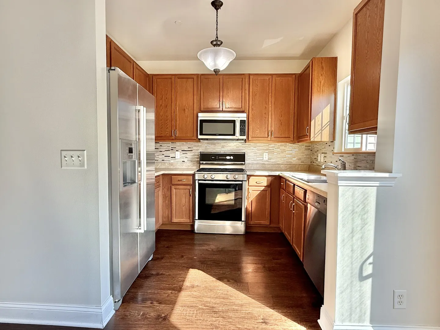 1392 Carolyn Court IL