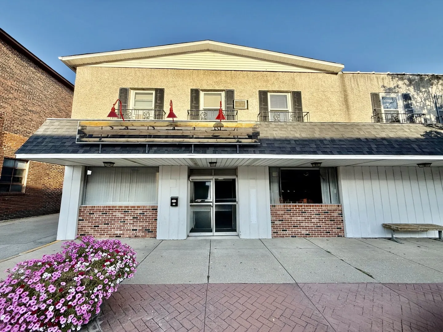 122 Wright Street IL