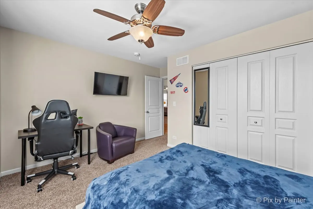 12484 Carver Lane IL