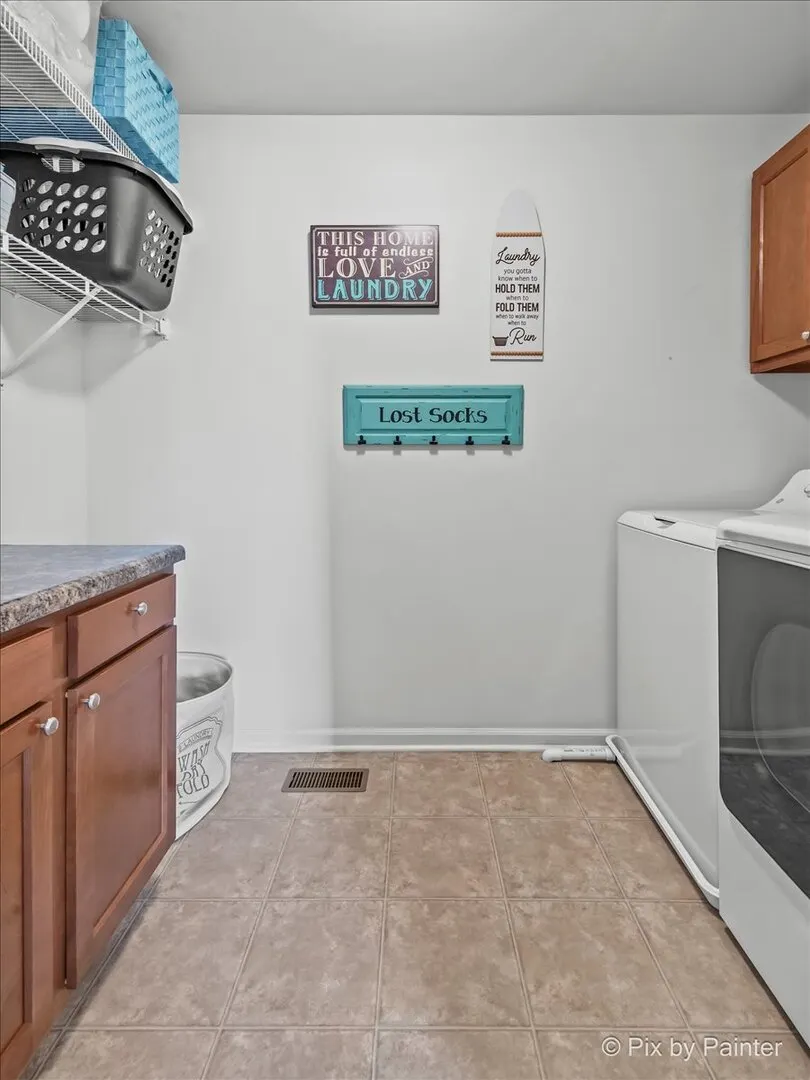 12484 Carver Lane IL