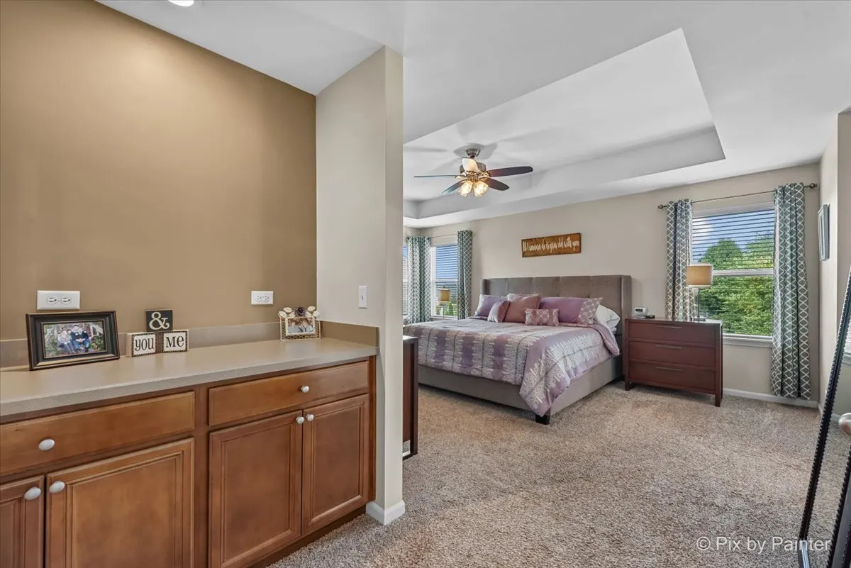 12484 Carver Lane IL