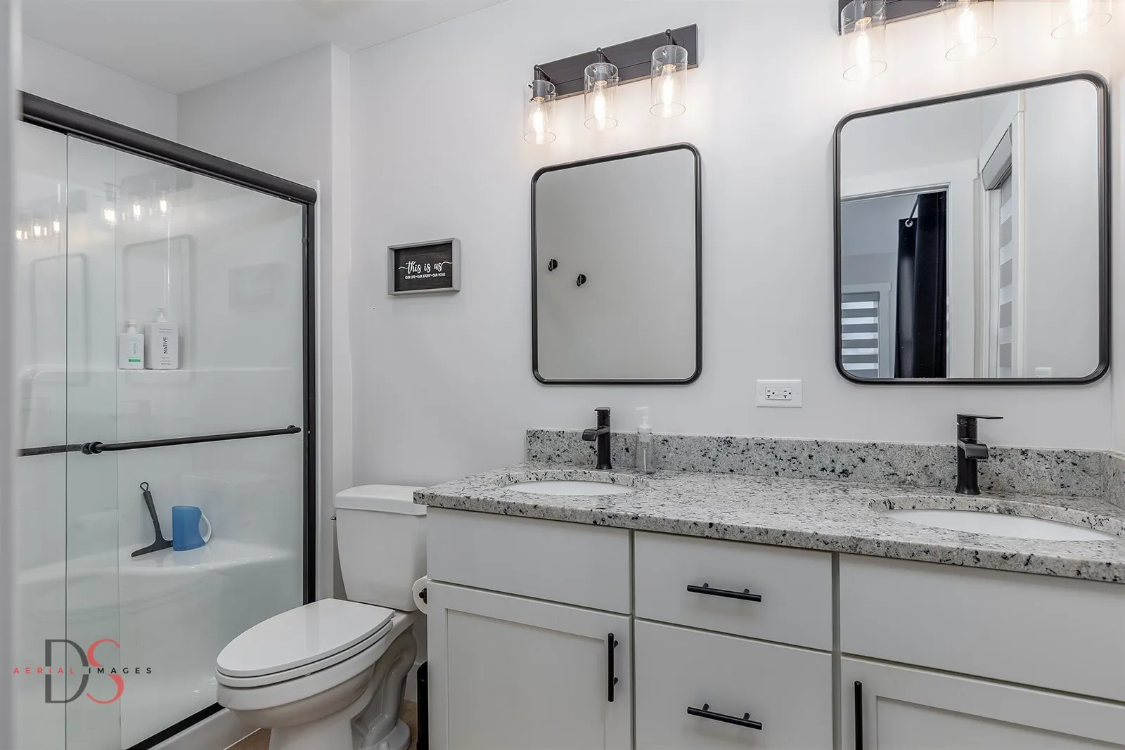 40 Waterside Way IL