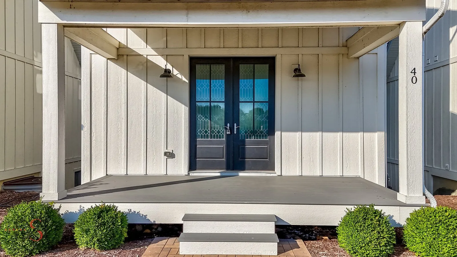 40 Waterside Way IL