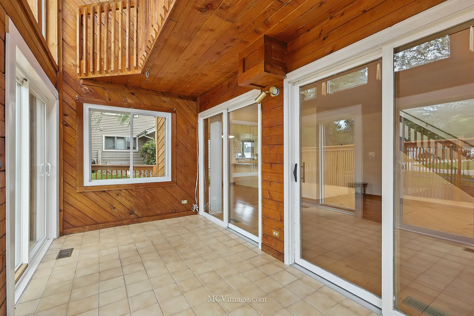 2101 Babst Court IL