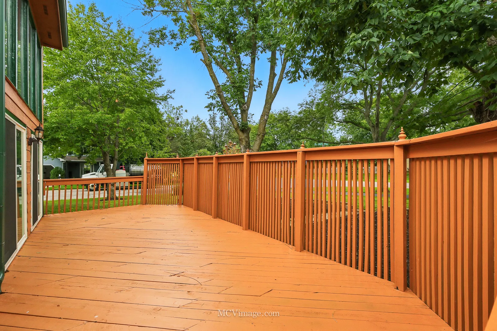 2101 Babst Court IL