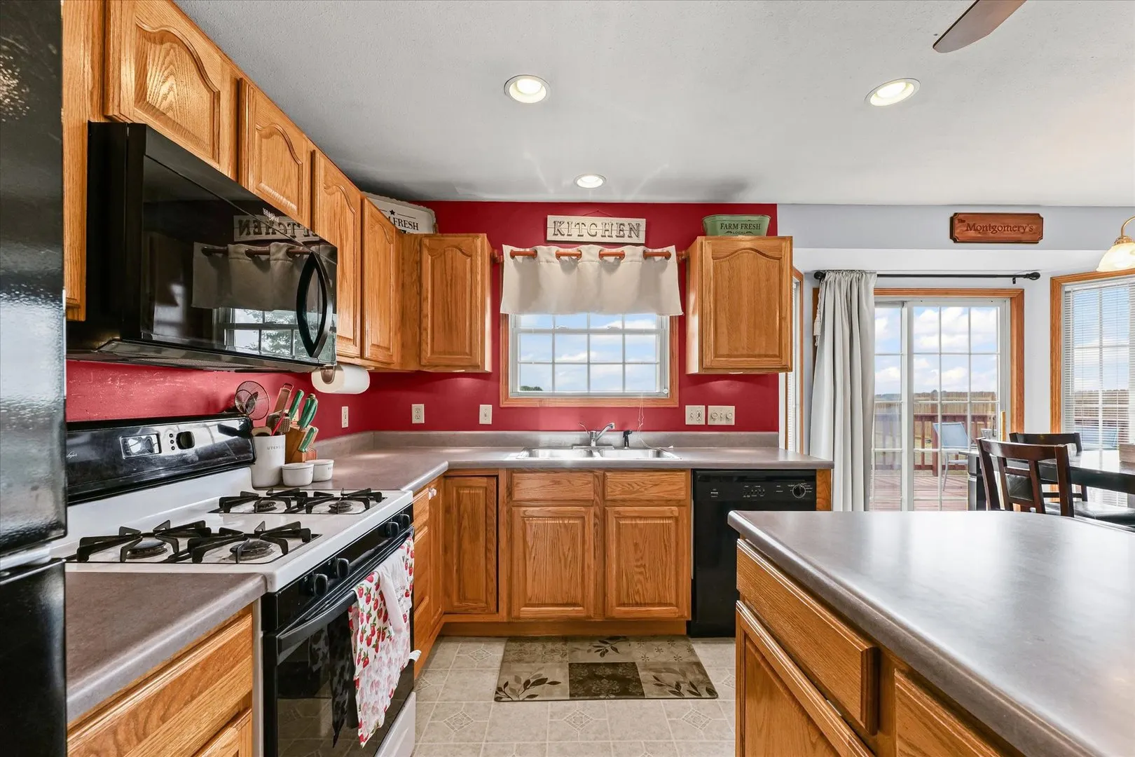 424 E Newton Street IL