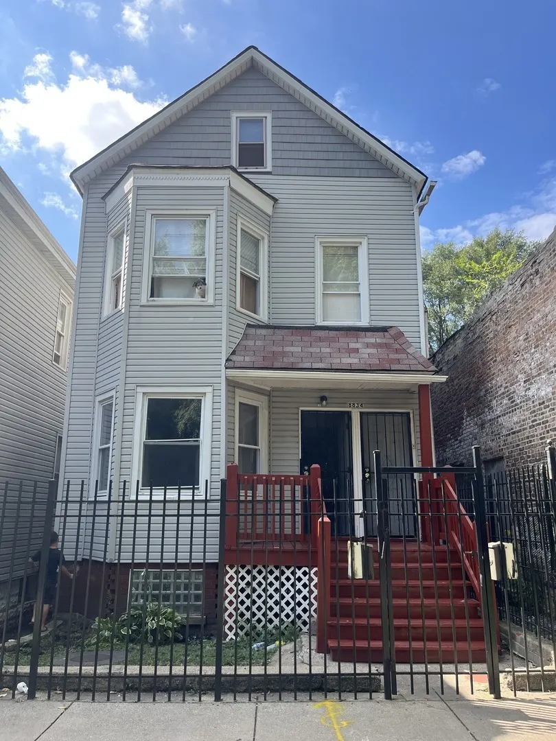 8834 S Exchange Avenue IL