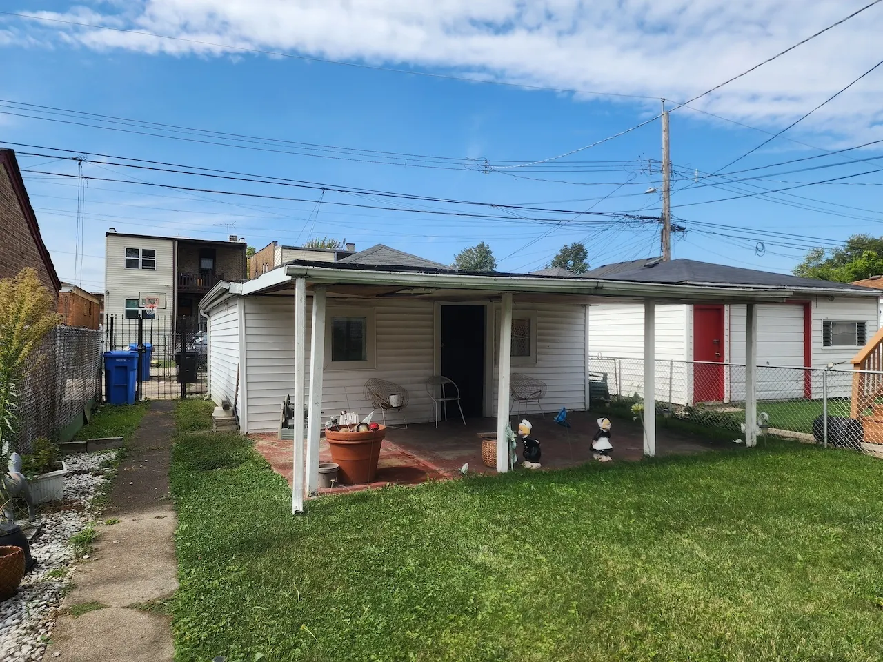 8350 S Carpenter Street IL
