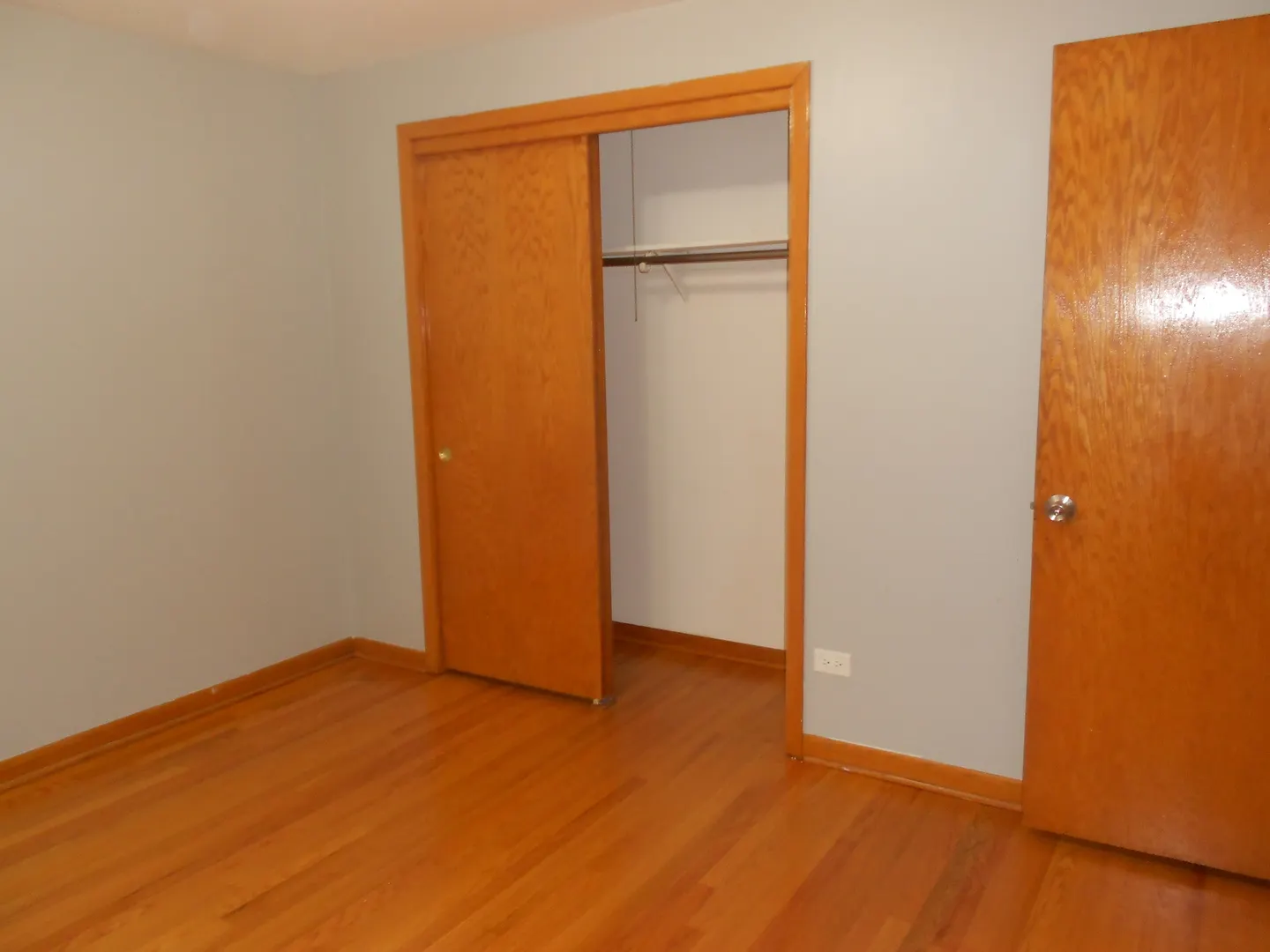 5820 S Rutherford Avenue IL
