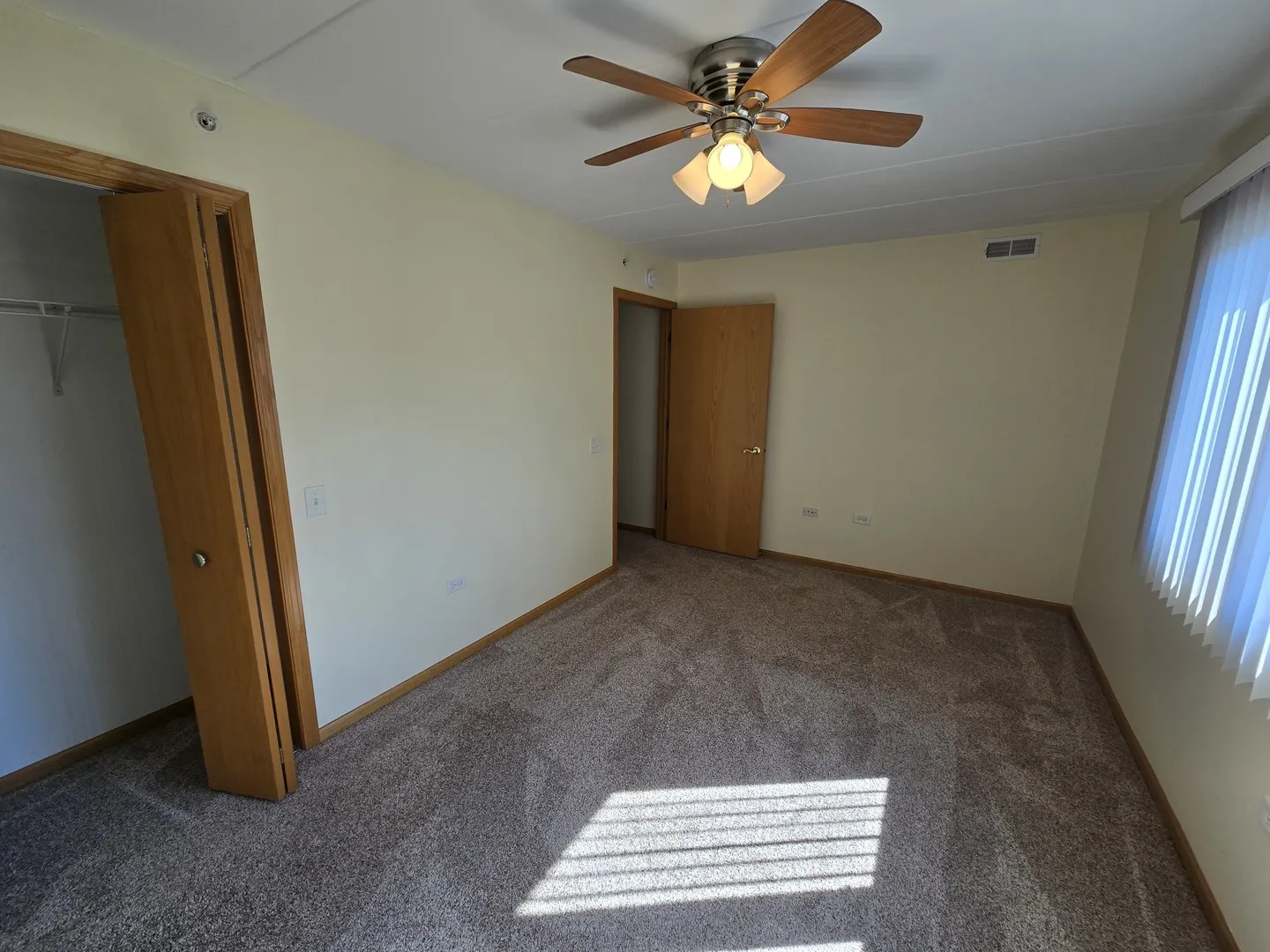 6860 Winding Trail 204 IL