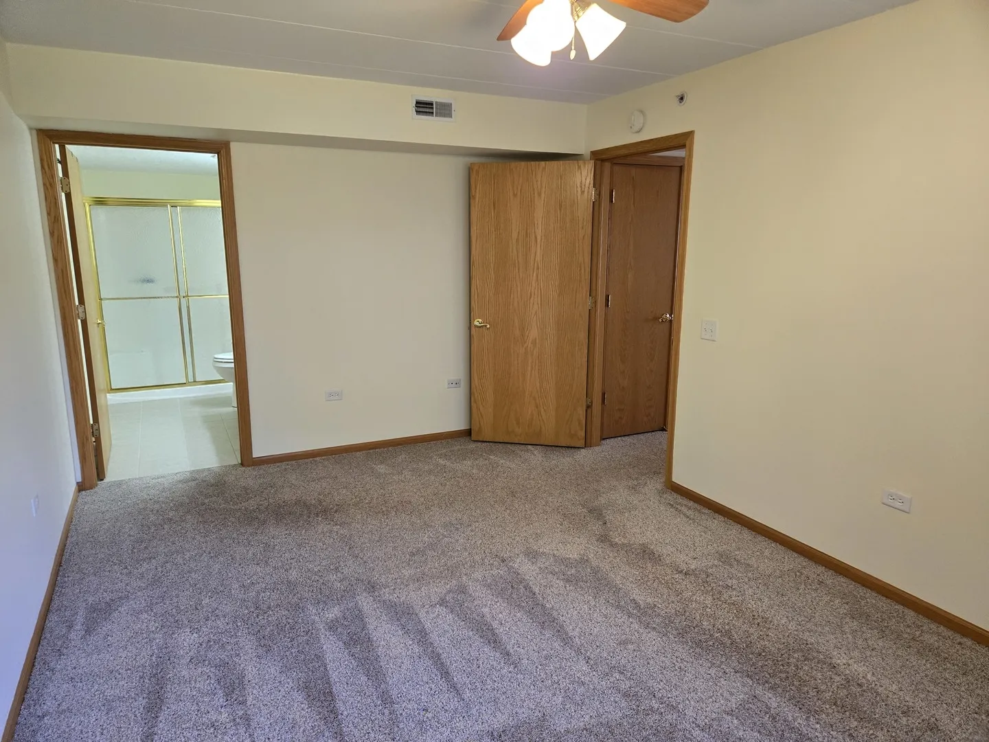 6860 Winding Trail 204 IL