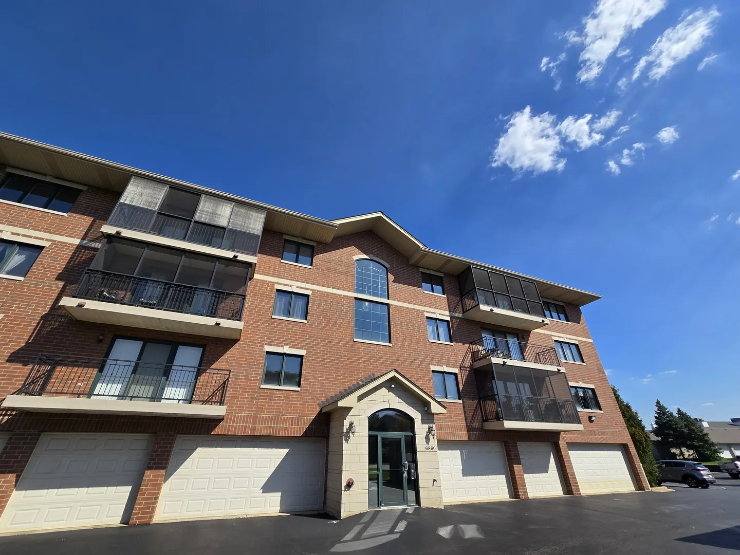 6860 Winding Trail 204 IL