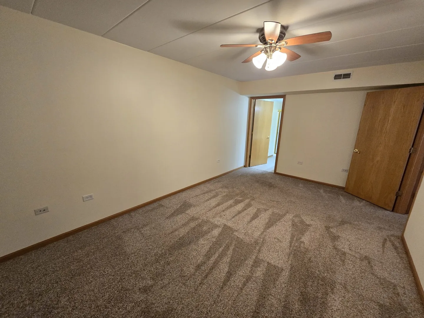 6860 Winding Trail 204 IL