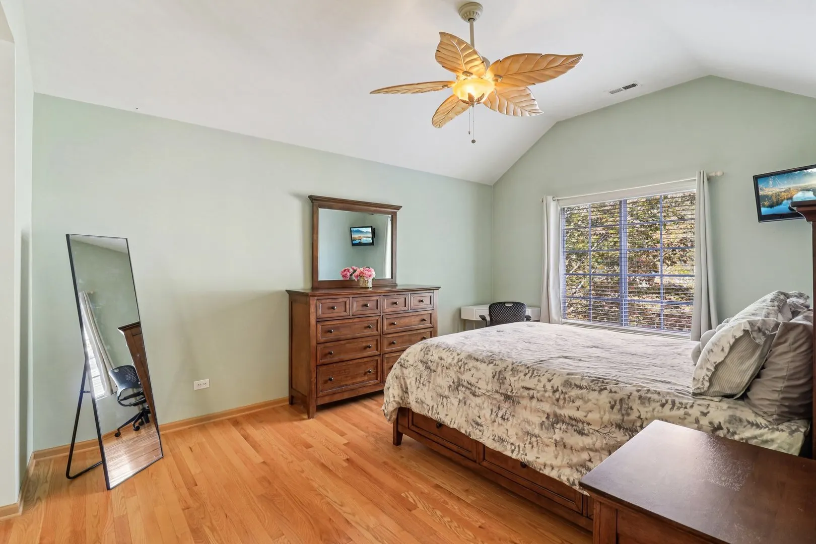 649 Windsor Drive 3D IL