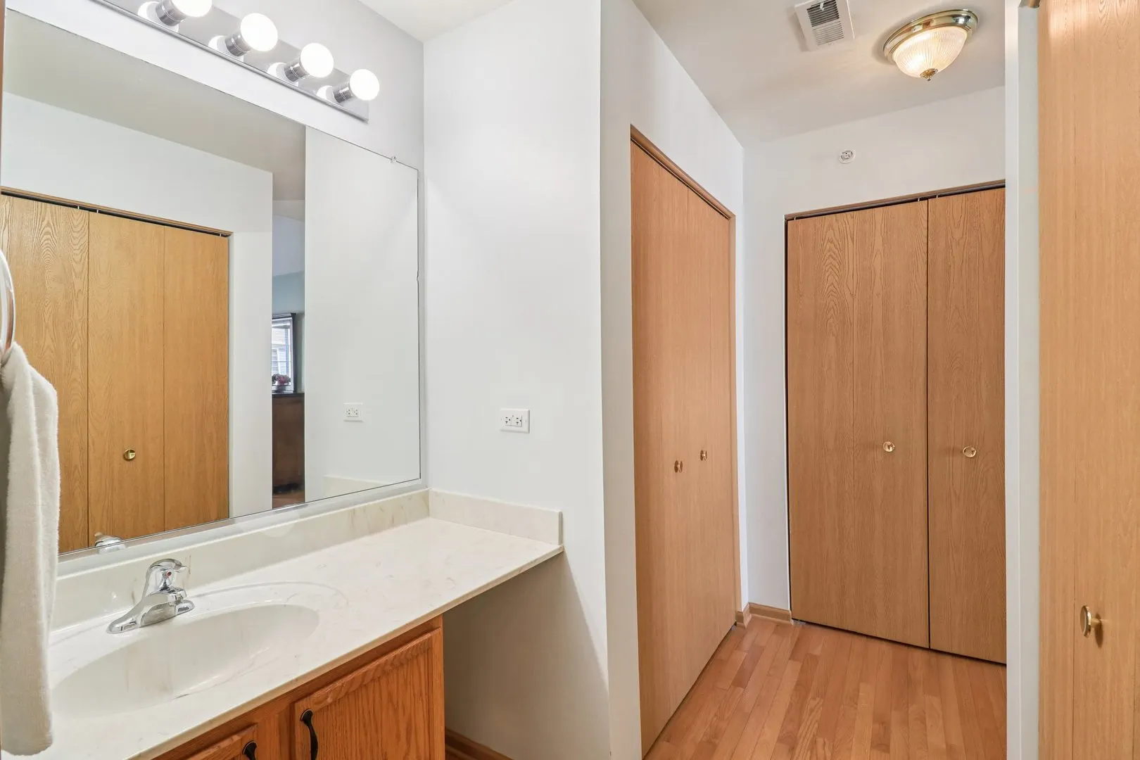 649 Windsor Drive 3D IL