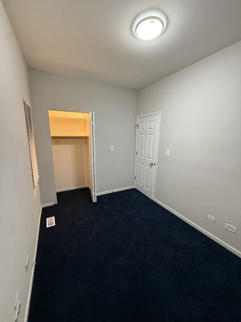 516 N May Street 1 IL