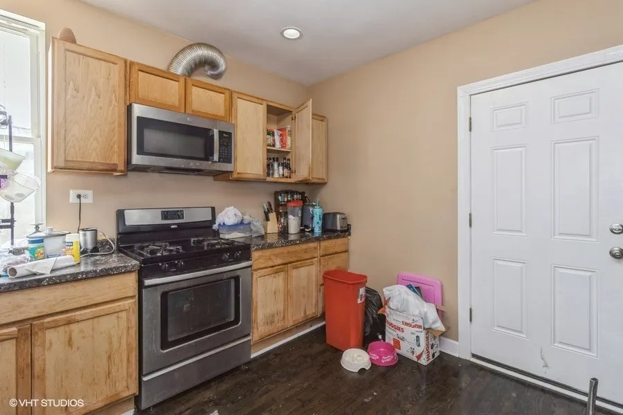 620 N Kedzie Avenue IL