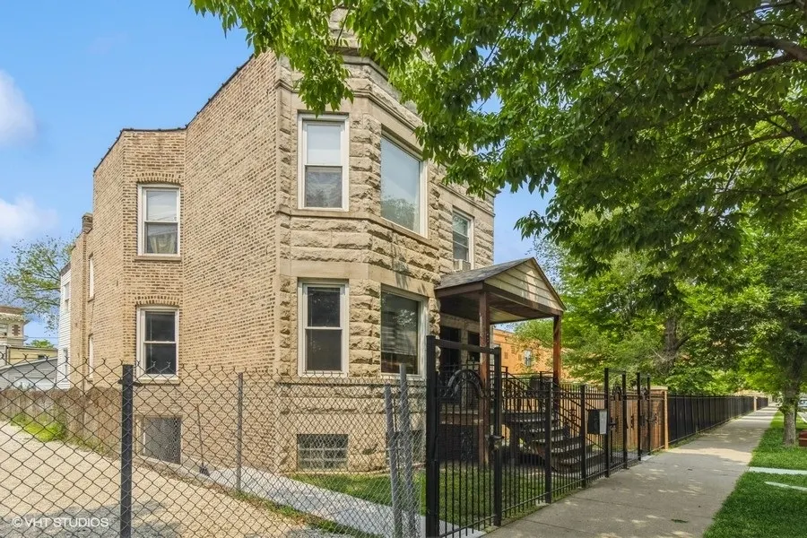 620 N Kedzie Avenue IL