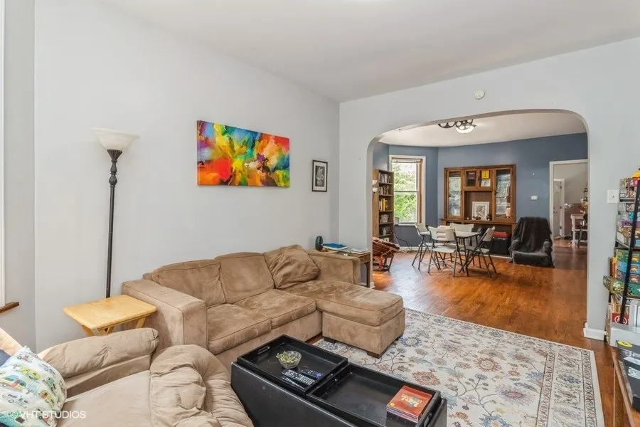 620 N Kedzie Avenue IL