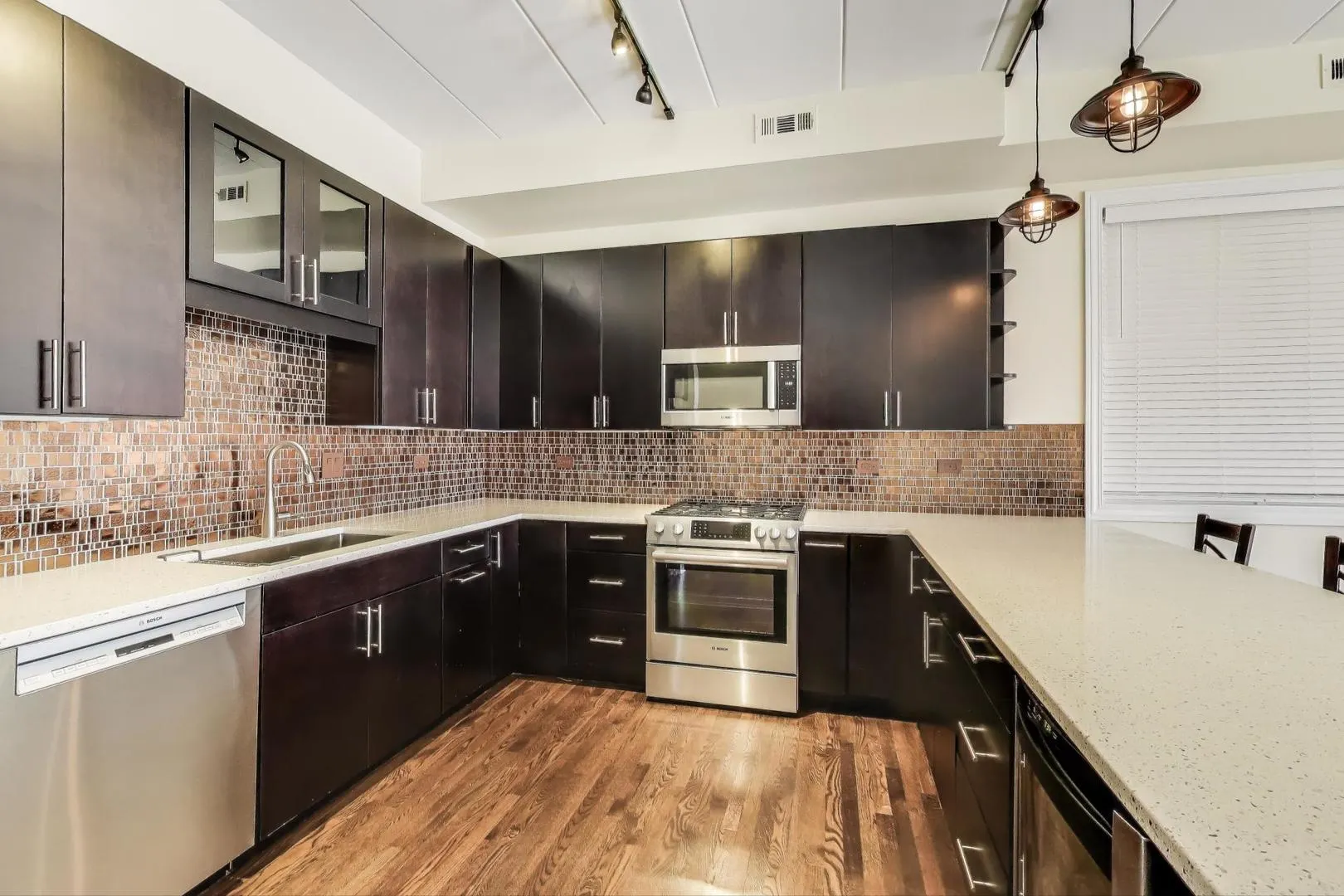 1332 W Madison Street 4E IL