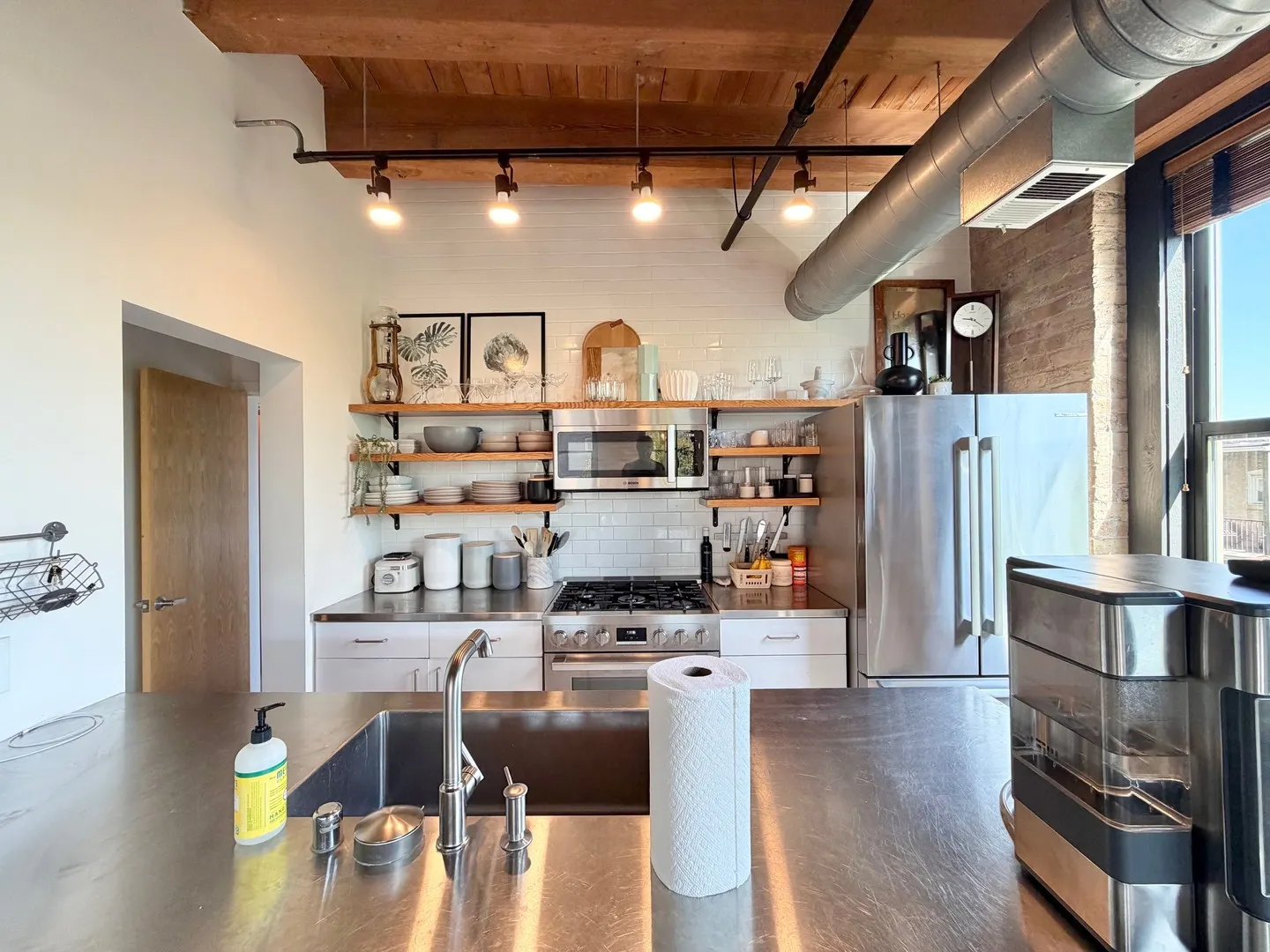 2511 W Moffat Street 309H IL