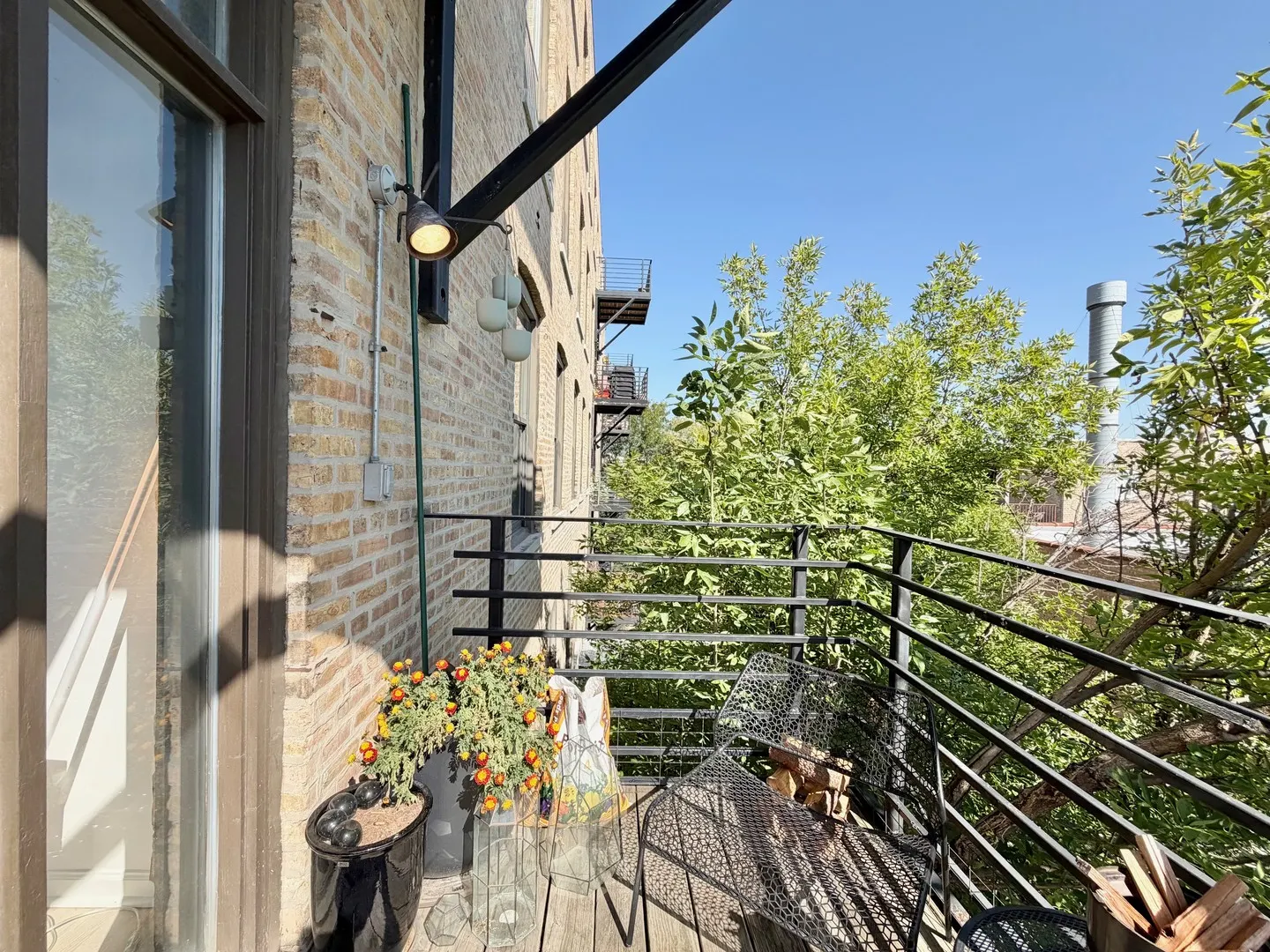 2511 W Moffat Street 309H IL