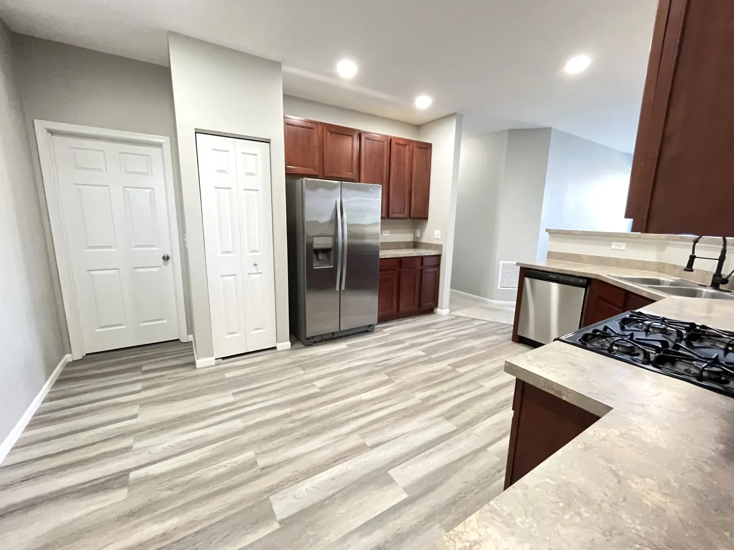 4237 Savoy Lane 4237 IL