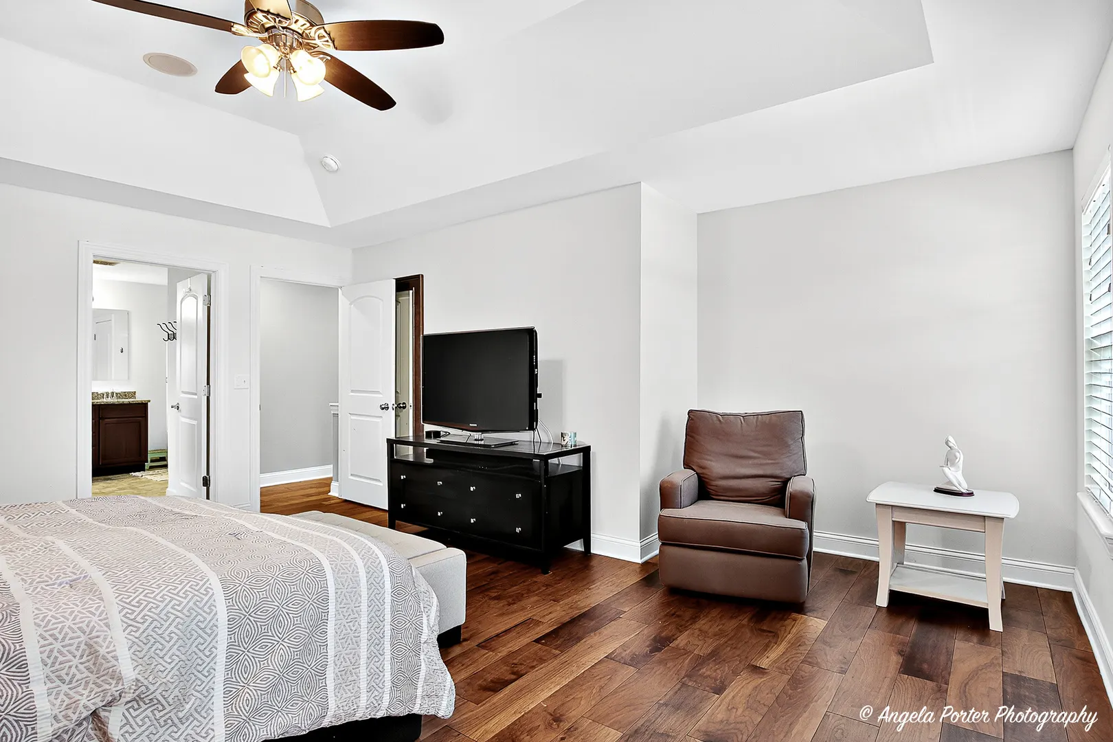 2085 Walnut Glen Boulevard IL
