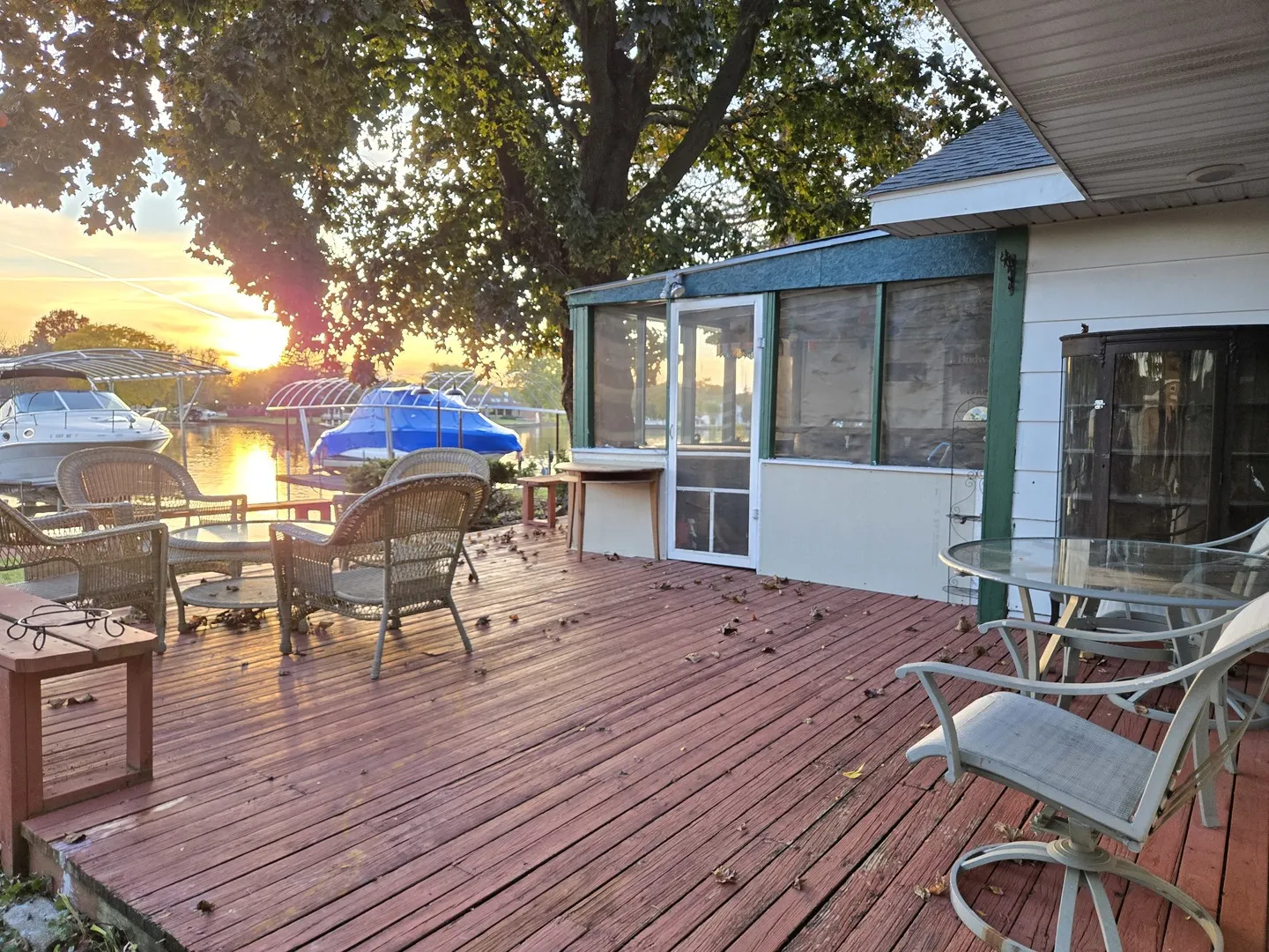 1007 N River Road IL