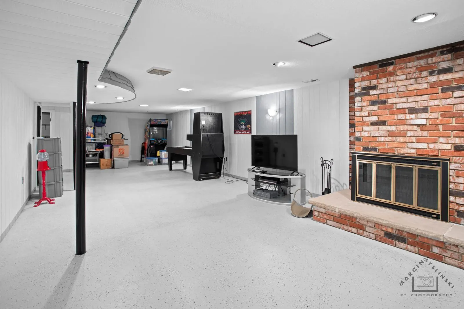 350 Lance Drive IL
