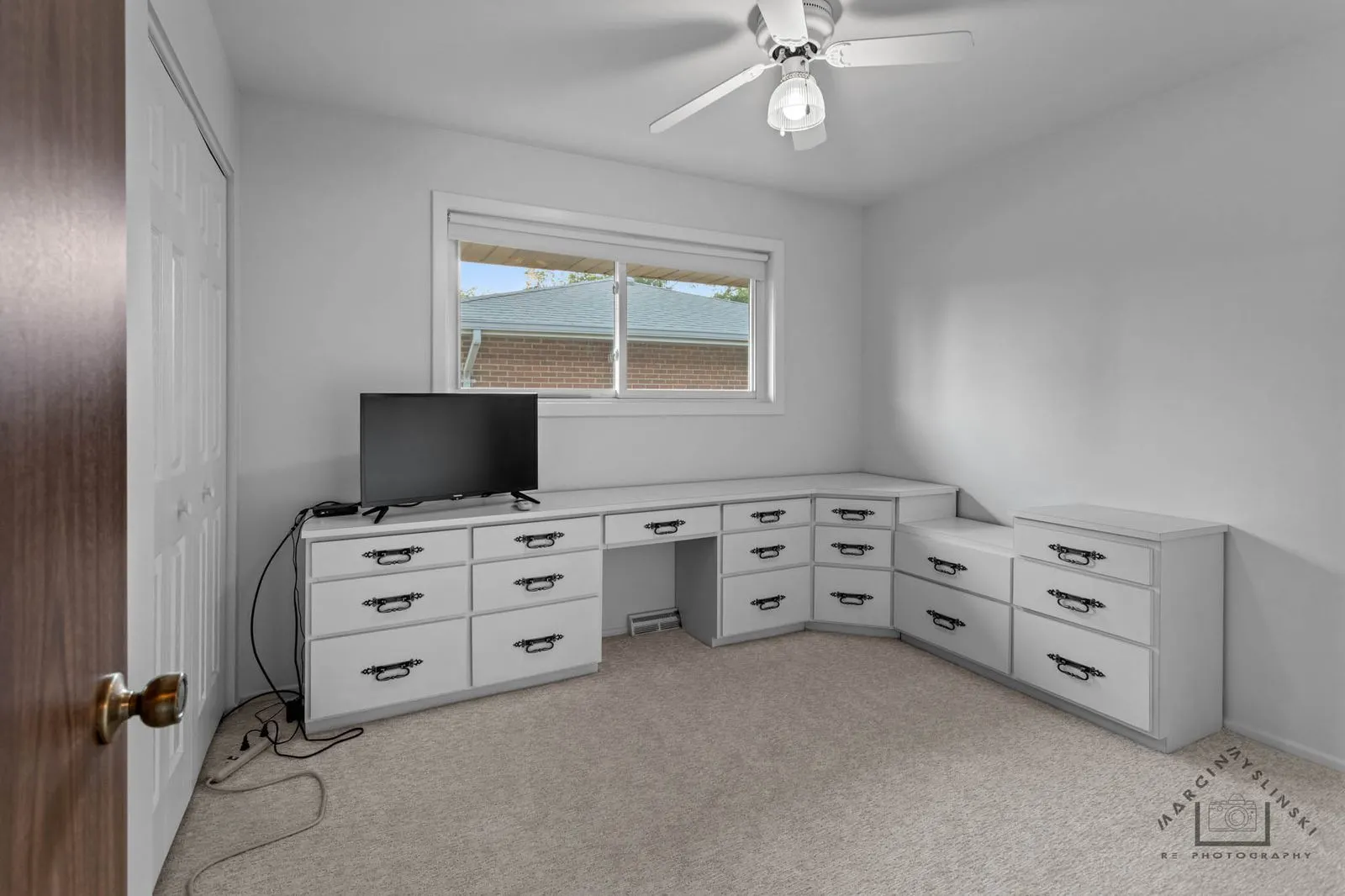 350 Lance Drive IL